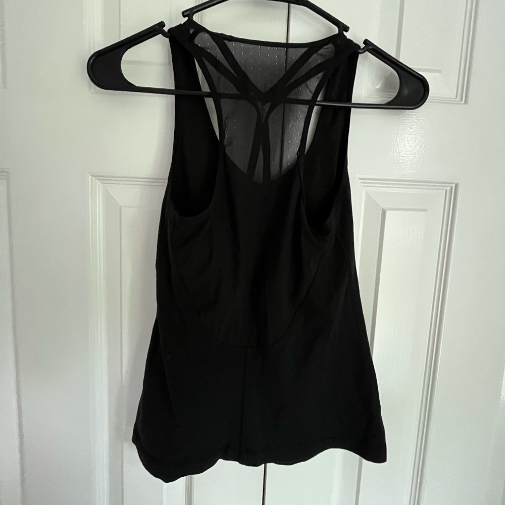 Lululemon Racerback Mesh Tank - Picture 3 of 4